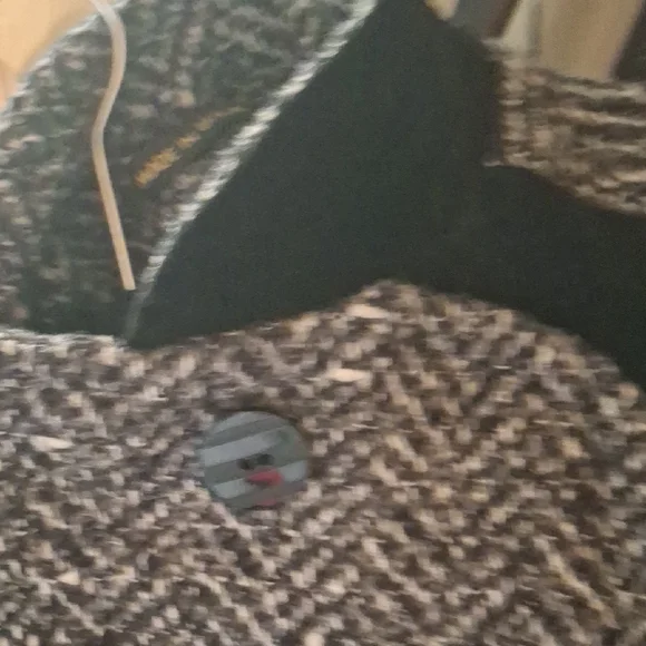 Women's Herringbone Tweed Coat - Black and Gray - Picture 6 of 13